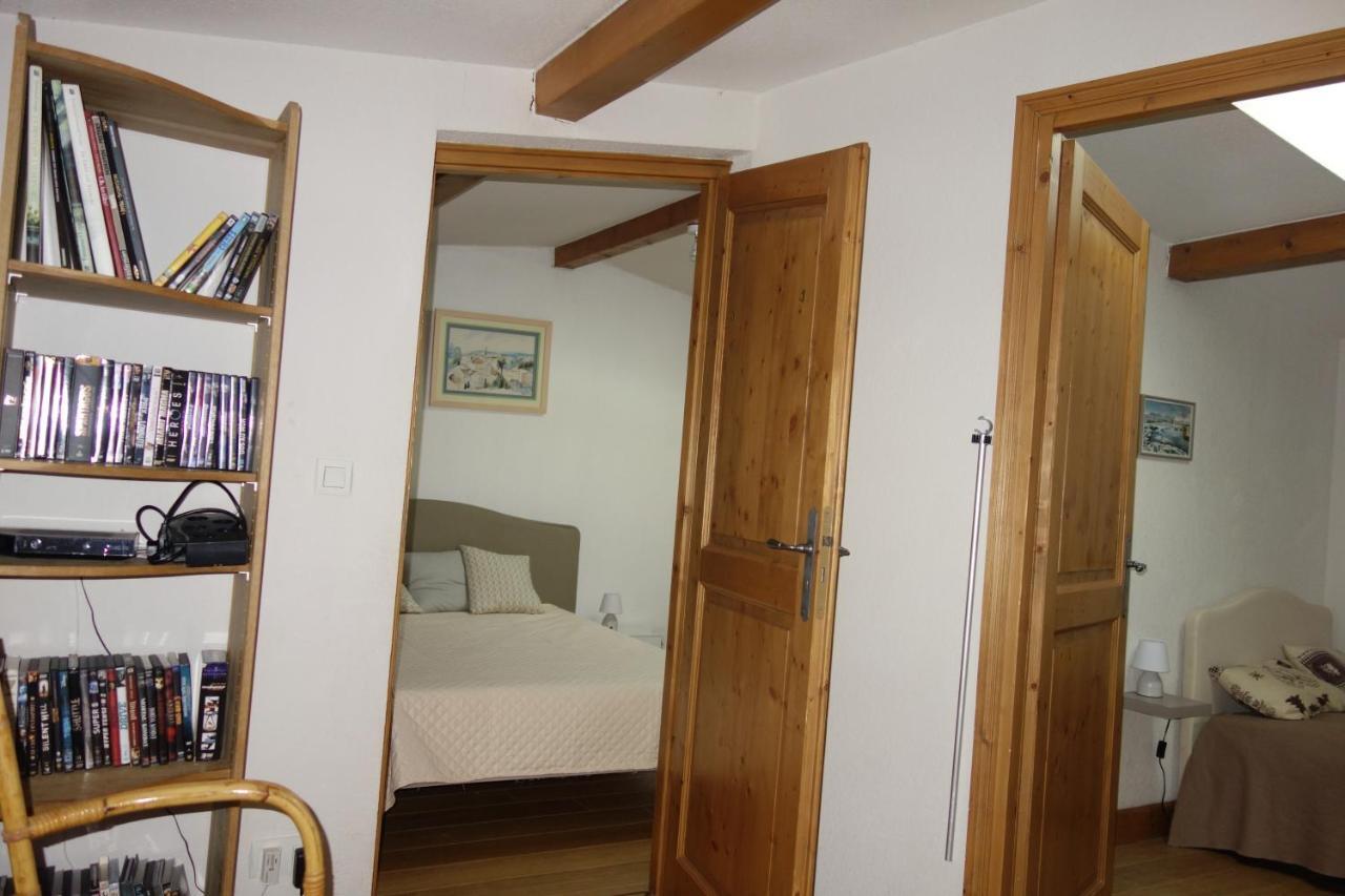 94 M2 Spacieux Insonorise En Plein Centre - Deux Parkings Couverts Gratuits Et Wifi Gratuit ! Saint-Gervais-les-Bains Luaran gambar